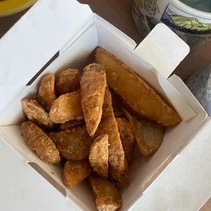 교촌 치킨  사진