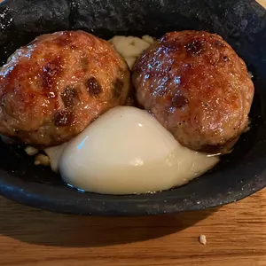 우에 사진