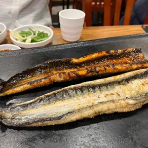 동원민물장어 사진