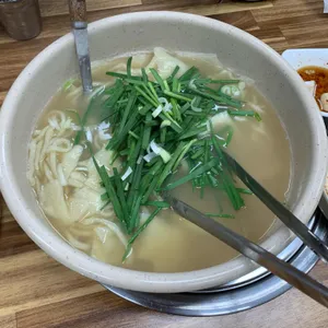 손맛칼국수 사진