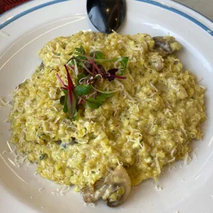 라루체 사진