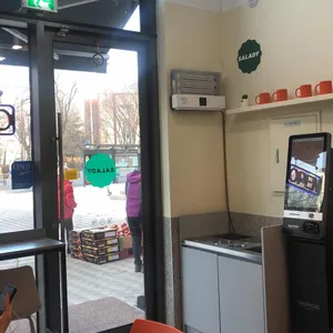 샐러디 리뷰 사진