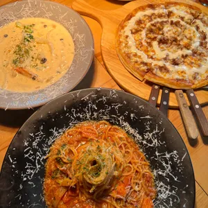 이즈비 리뷰 사진