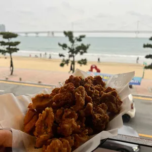 팔도통닭 사진