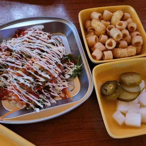 깐부치킨 사진