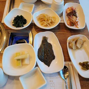 은행나무집 사진