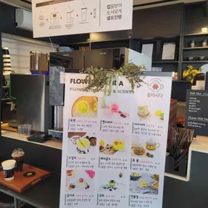 뷰포인트카페 리뷰 사진