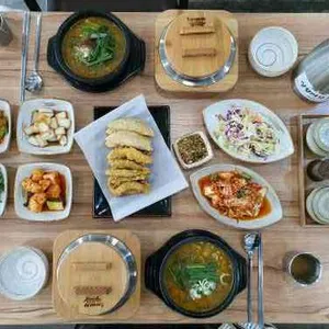 큰집솥밥추어탕 사진
