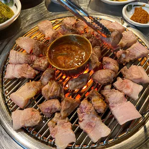 연탄과친한돼지 리뷰 사진