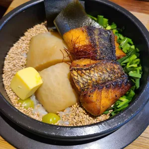 아뜨뜨 리뷰 사진