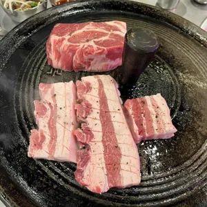 목구멍 사진
