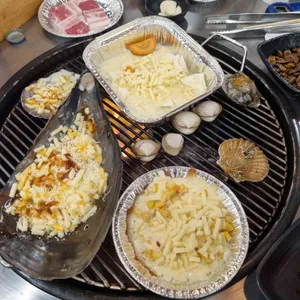 섬과섬사이 리뷰 사진