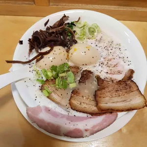 초라멘 리뷰 사진