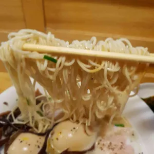 초라멘 리뷰 사진