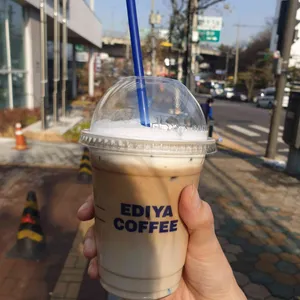 이디야커피 사진