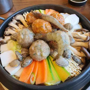 가을숲다람쥐 사진