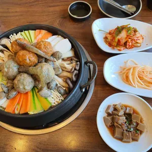 가을숲다람쥐 사진