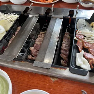 소나무오리회전구이 사진