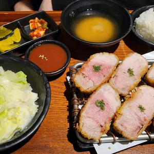 카츠디나인 사진