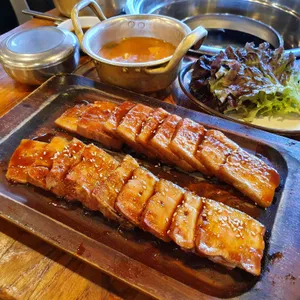 온누리 장작구이 사진
