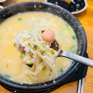 일출옥 사진