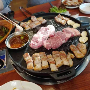 육부자 사진