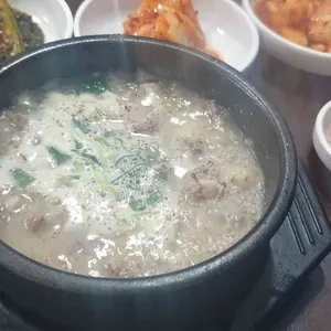 가재울 사골순대국 사진