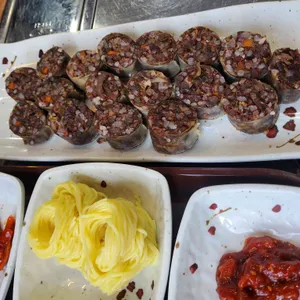 밀양돼지국밥 사진