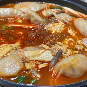 유정손만두 사진