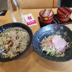 스시빈 사진
