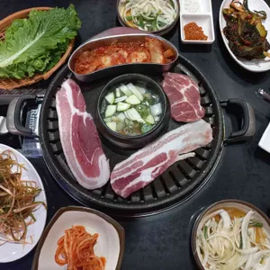 신의주부대찌개 사진