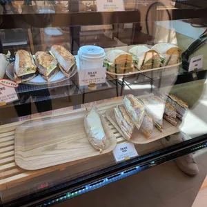 모어브레드 리뷰 사진