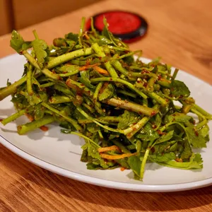 돌마리 유황오리 사진