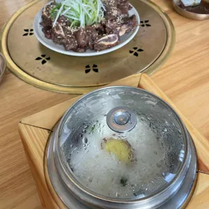 핑크솔트 숯불구이 사진