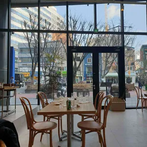 퀴버 리뷰 사진