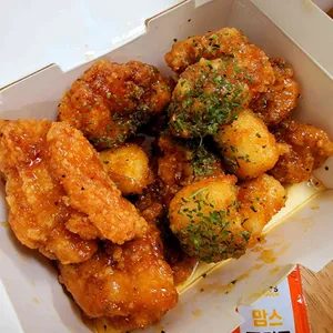 맘스터치 사진