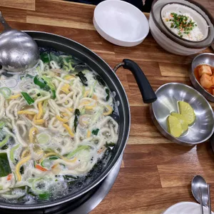 강남칼국수 사진