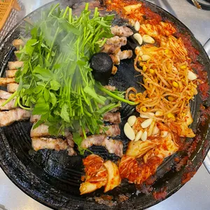 목구멍 사진