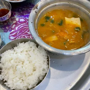 목구멍 사진