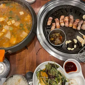 참돈 사진