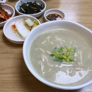 앵콜칼국수 사진