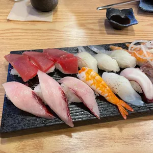 이동우스시 사진