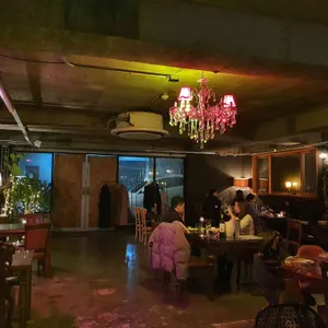 빈공간 리뷰 사진