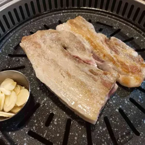 돼지만 사진