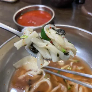 옛날홍두깨손칼국수 사진