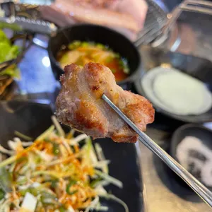 형돈 사진