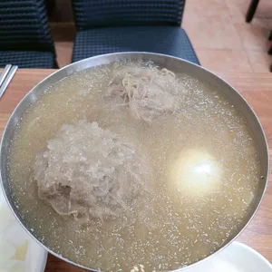 엄지냉면 사진