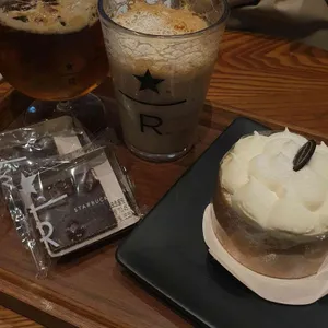 스타벅스리저브더현대서울 사진
