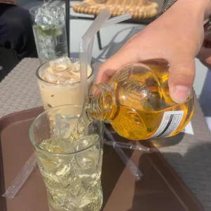 씨앤비 베이커리카페 사진