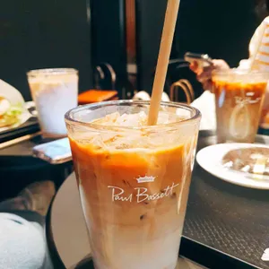 폴바셋 사진